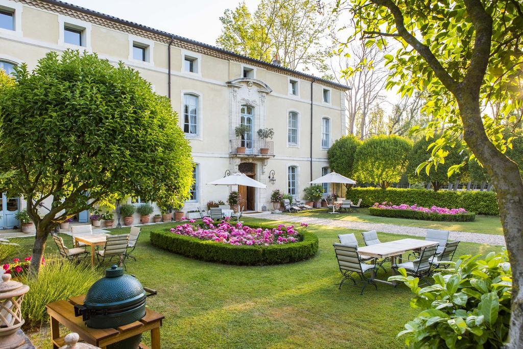 Chateau Talaud Bed & Breakfast Loriol-du-Comtat Exterior photo
