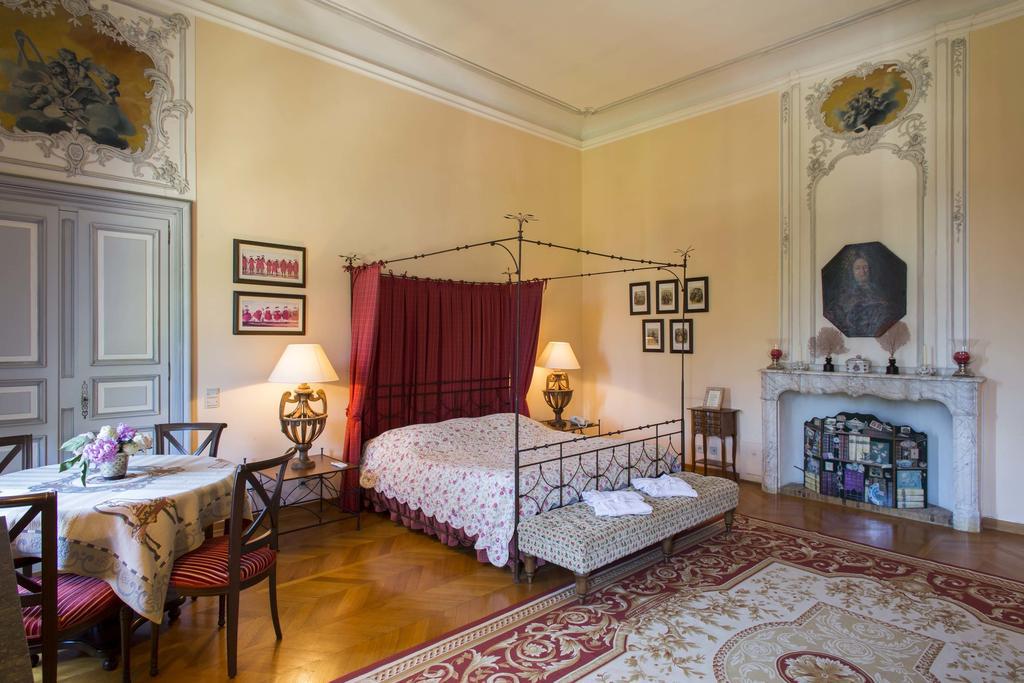 Chateau Talaud Bed & Breakfast Loriol-du-Comtat Room photo