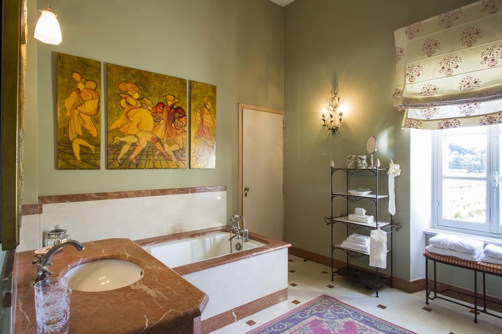 Chateau Talaud Bed & Breakfast Loriol-du-Comtat Room photo
